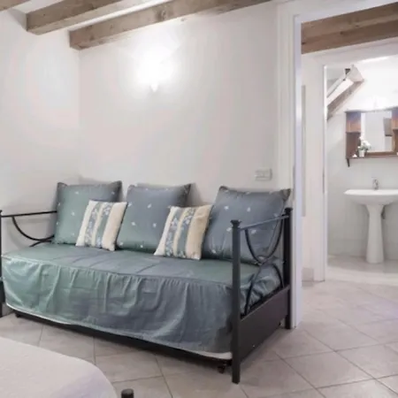 Simeone Iv Piccolo - Locappart Appartement *